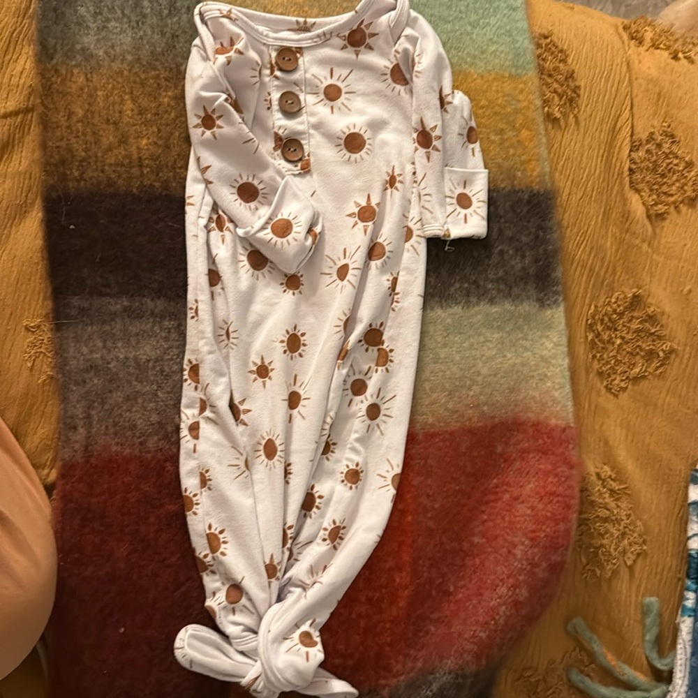 Caden Lane Knot Gown with Suns